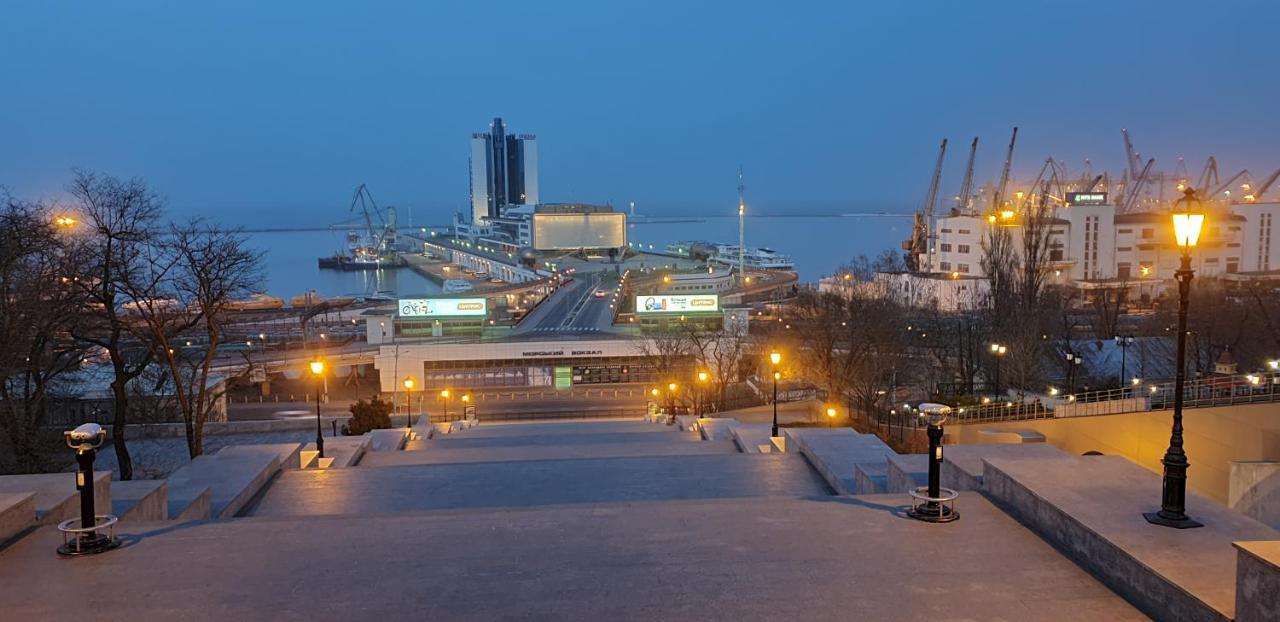 Apartment Sky 24 Floor In Centre Odessa Luaran gambar