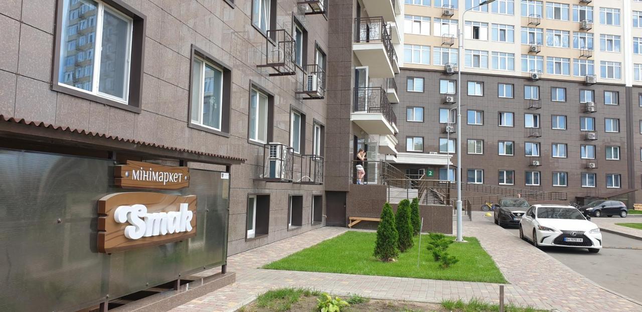 Apartment Sky 24 Floor In Centre Odessa Luaran gambar