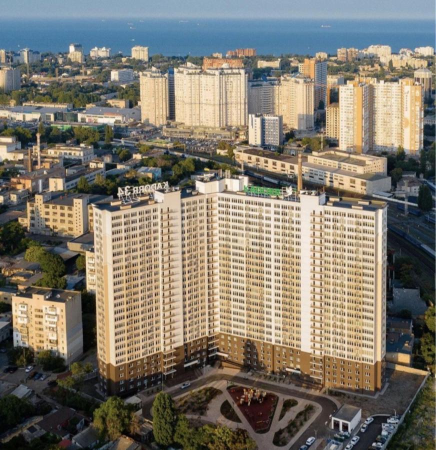 Apartment Sky 24 Floor In Centre Odessa Luaran gambar